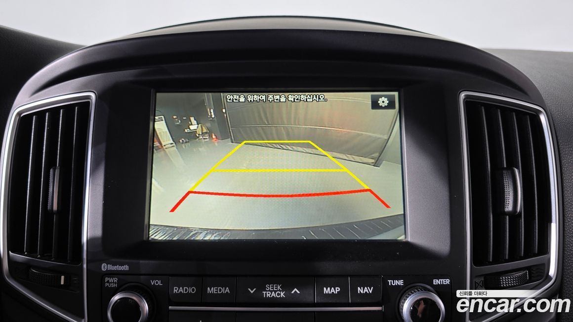Hyundai Starex 2019