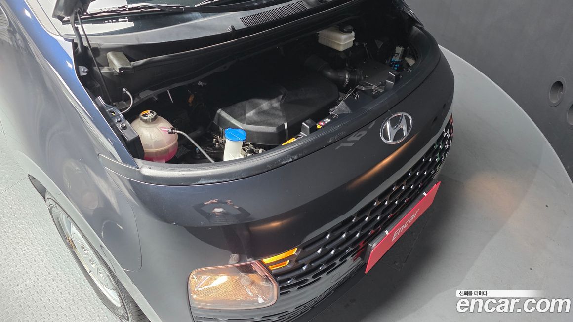 Hyundai Staria 2023