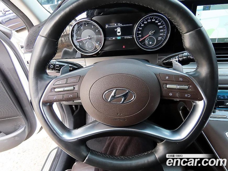 Hyundai Grandeur 2020