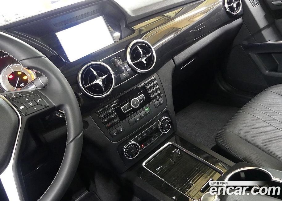 Mercedes-Benz GLK-Class 2013