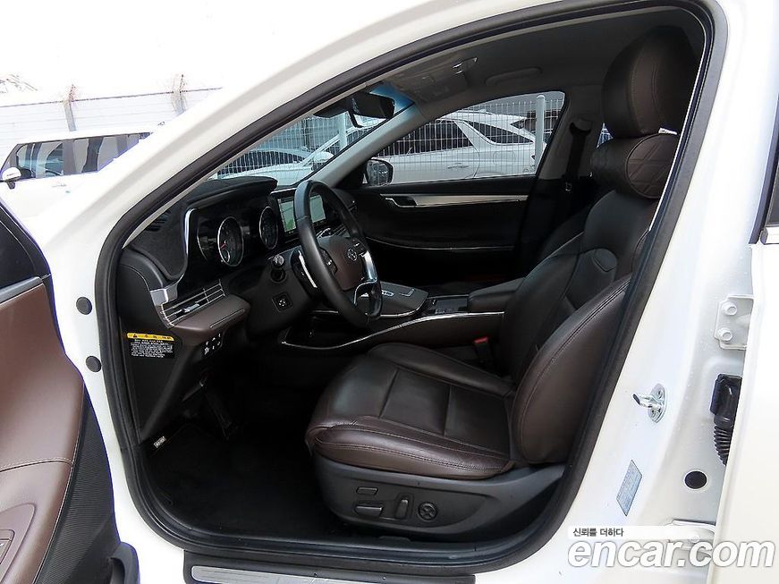 Hyundai Grandeur 2020