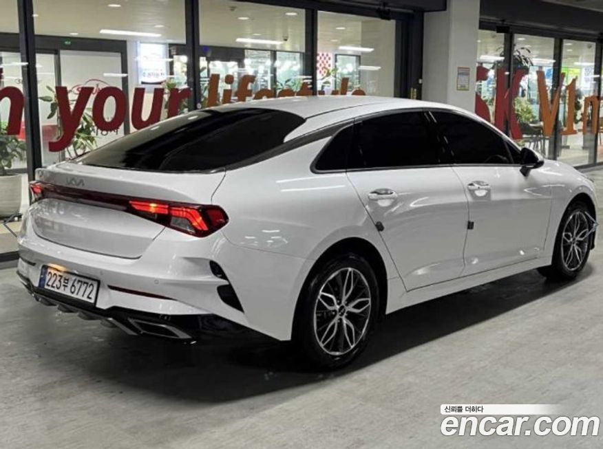 Kia K5 2023