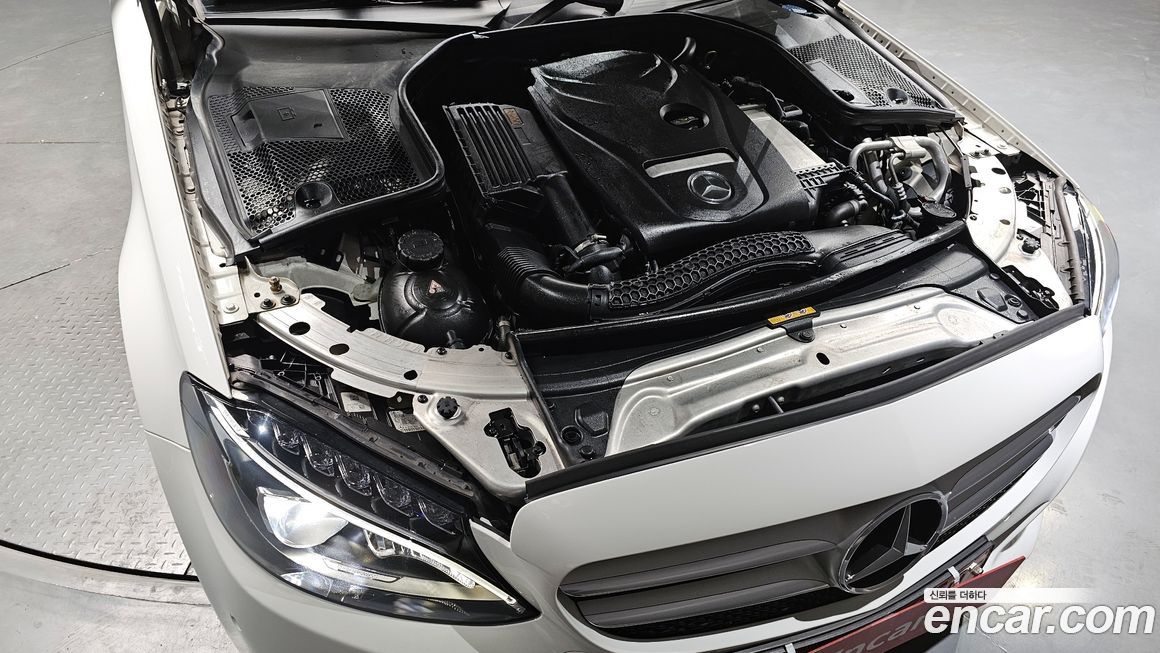 Mercedes-Benz C-Class 2018