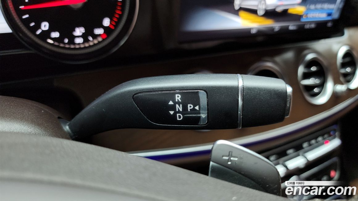 Mercedes-Benz E-Class 2018