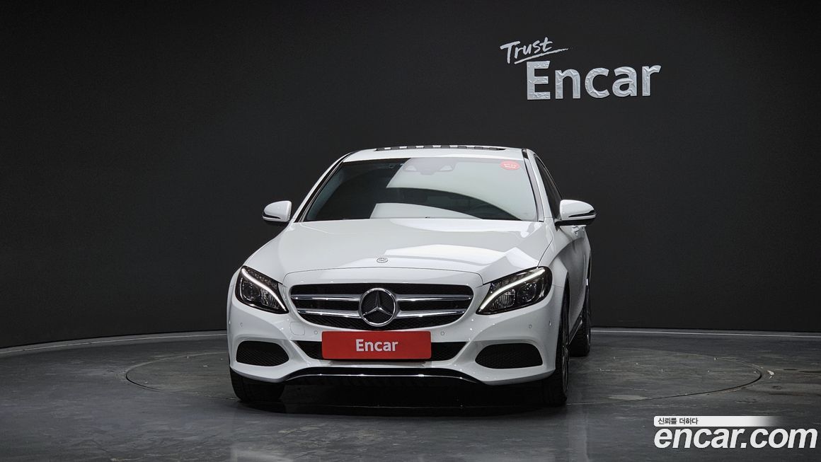Mercedes-Benz C-Class 2018