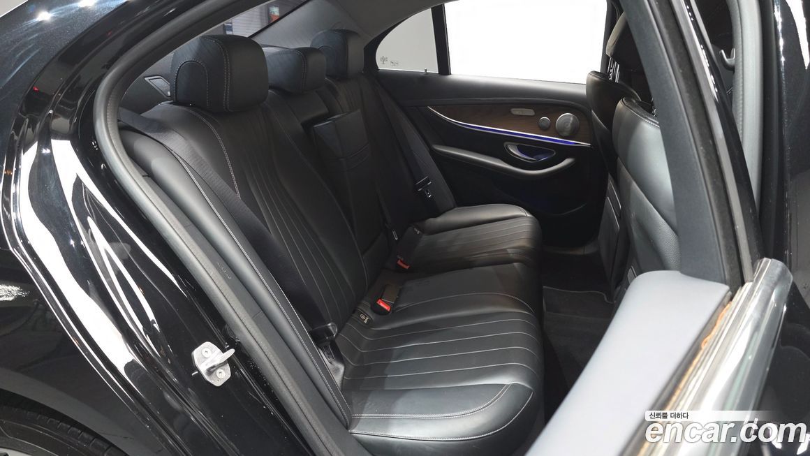 Mercedes-Benz E-Class 2018