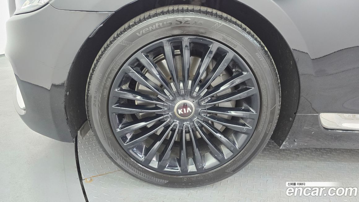 Kia K9 2020