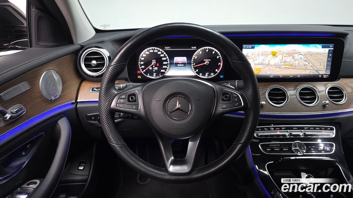 Mercedes-Benz E-Class 2018