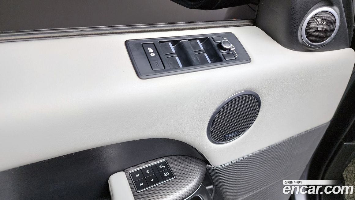 Land Rover Range Rover Sport 2016