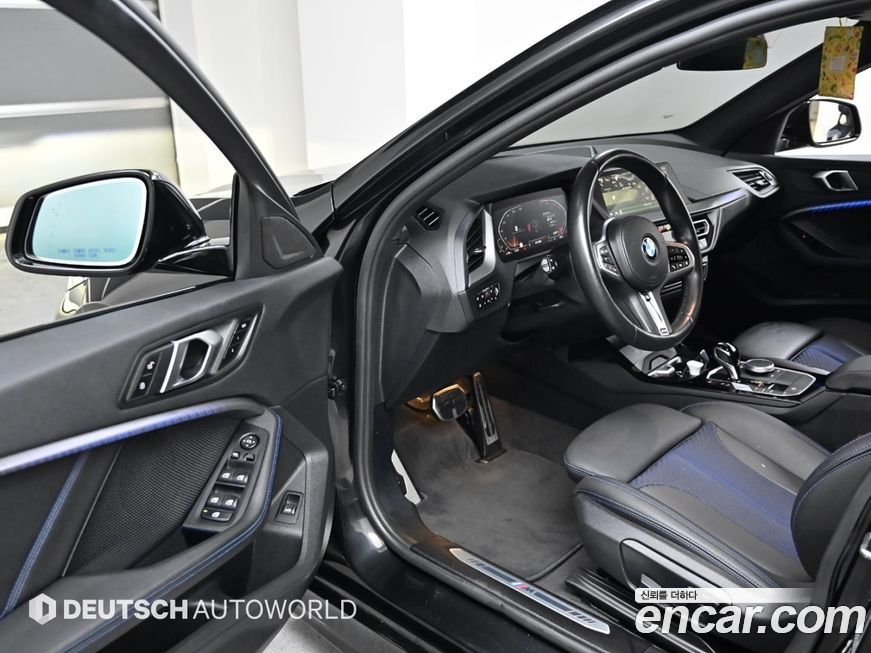 BMW 1-Series 2023