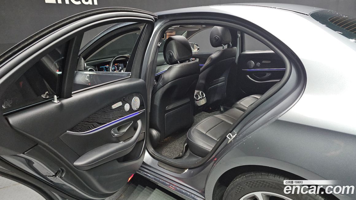 Mercedes-Benz E-Class 2019