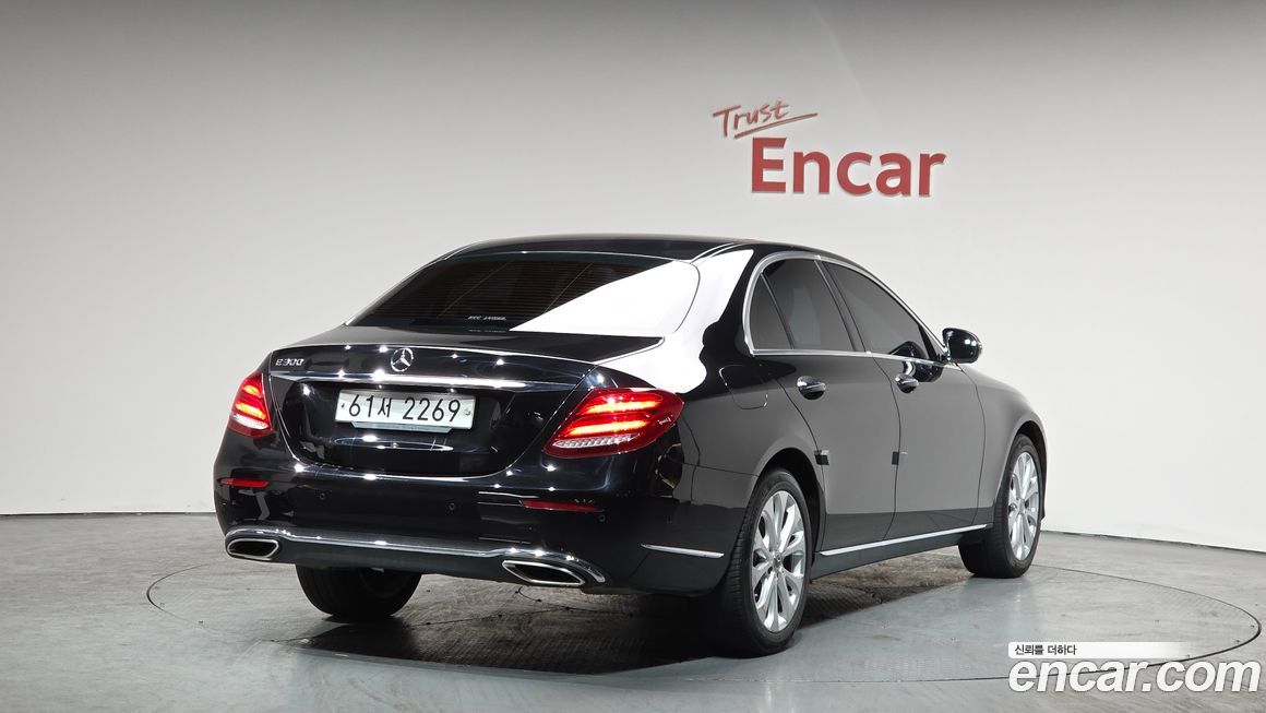 Mercedes-Benz E-Class 2018