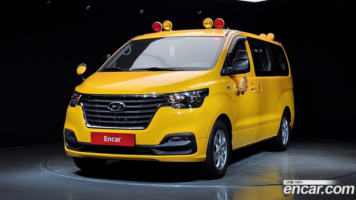 Hyundai Starex 2021