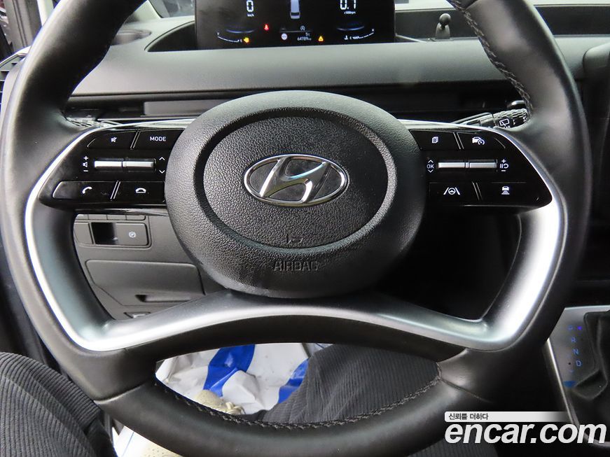 Hyundai Staria 2023