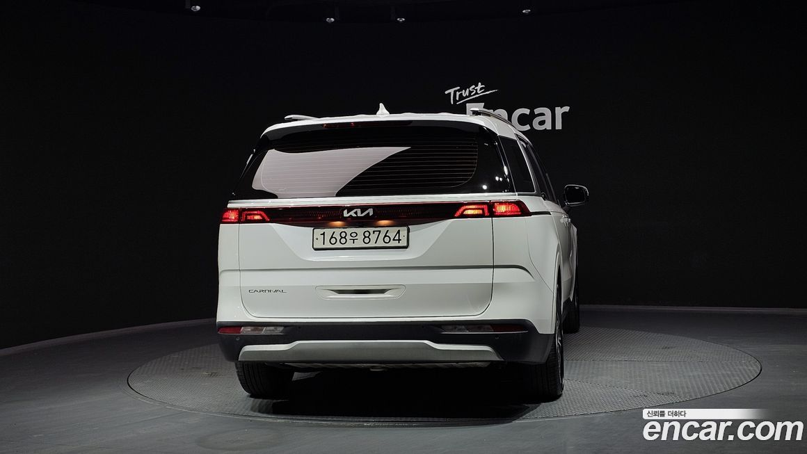 Kia Canival 2022