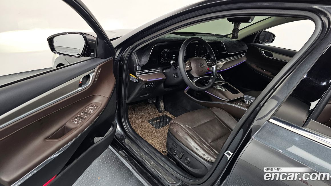 Hyundai Grandeur 2020