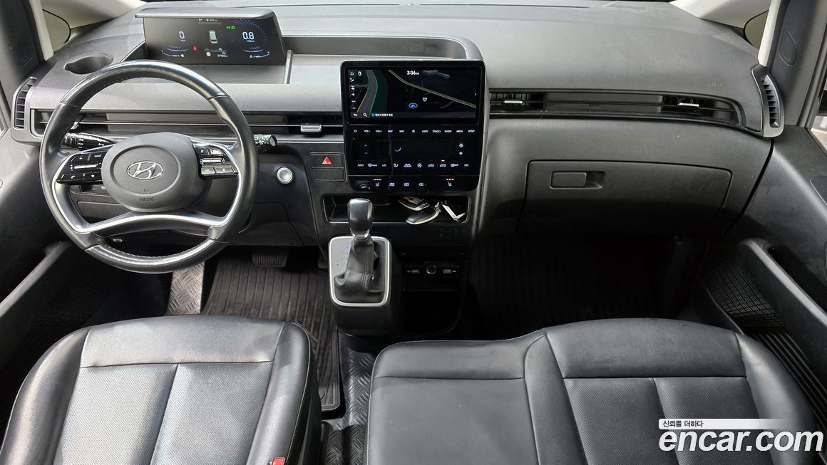 Hyundai Staria 2022