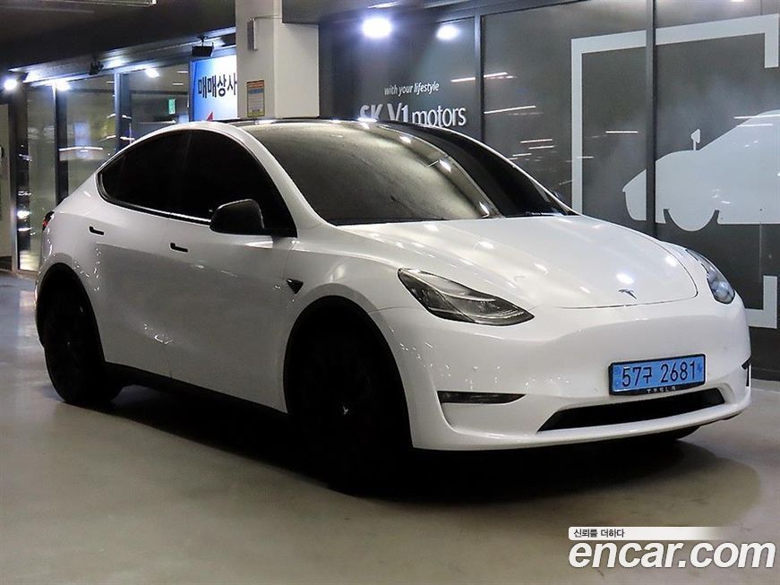 Tesla Model Y 2021