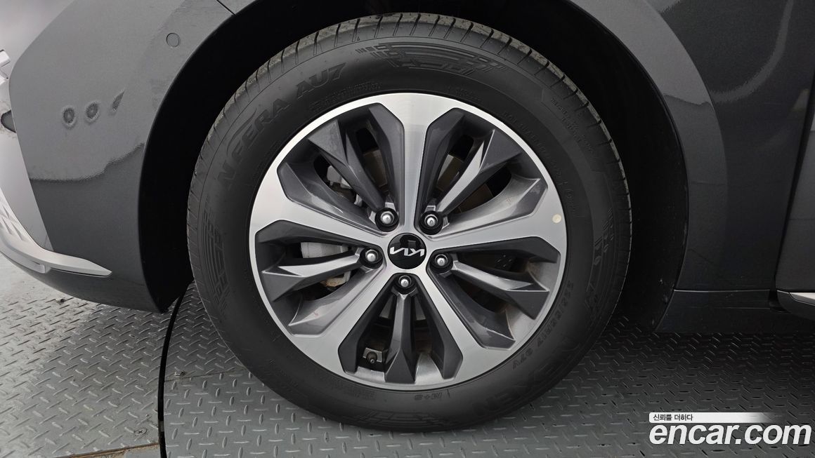 Kia K8 2023