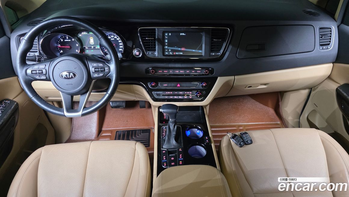 Kia Canival 2019