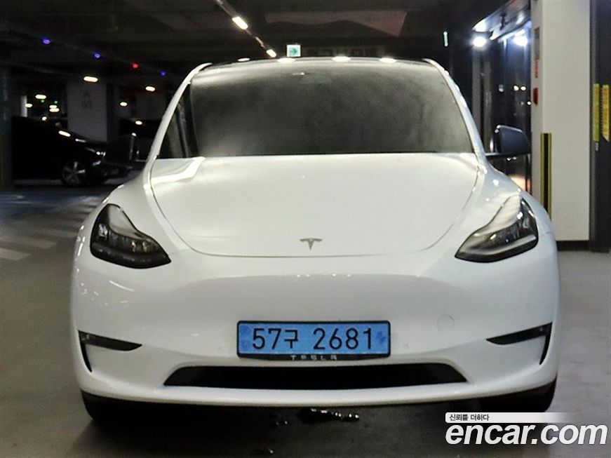 Tesla Model Y 2021