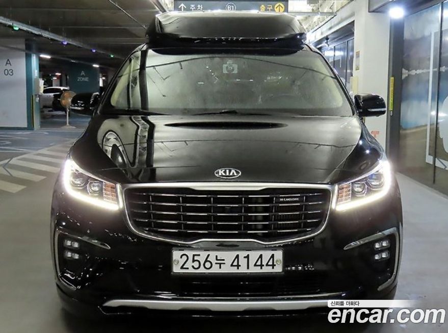 Kia Canival 2019