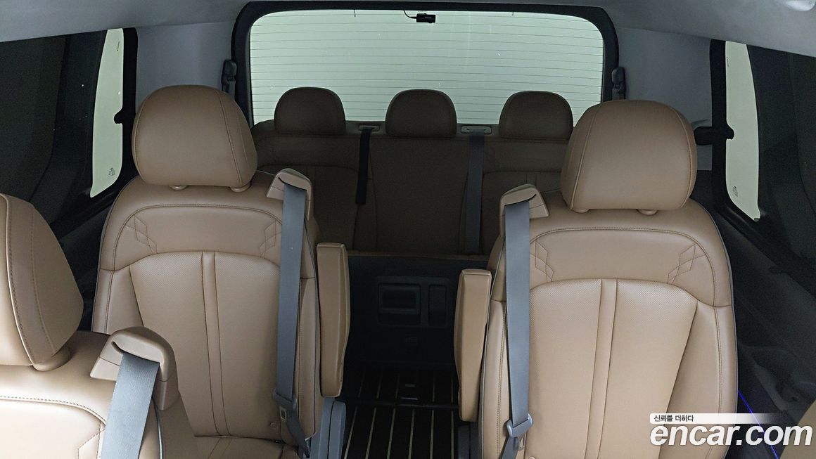 Hyundai Staria 2022