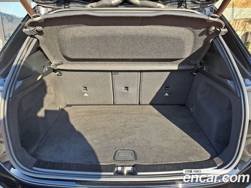 Mercedes-Benz GLA-Class 2020