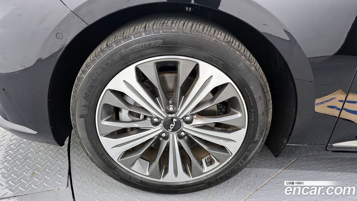 Kia K8 2023