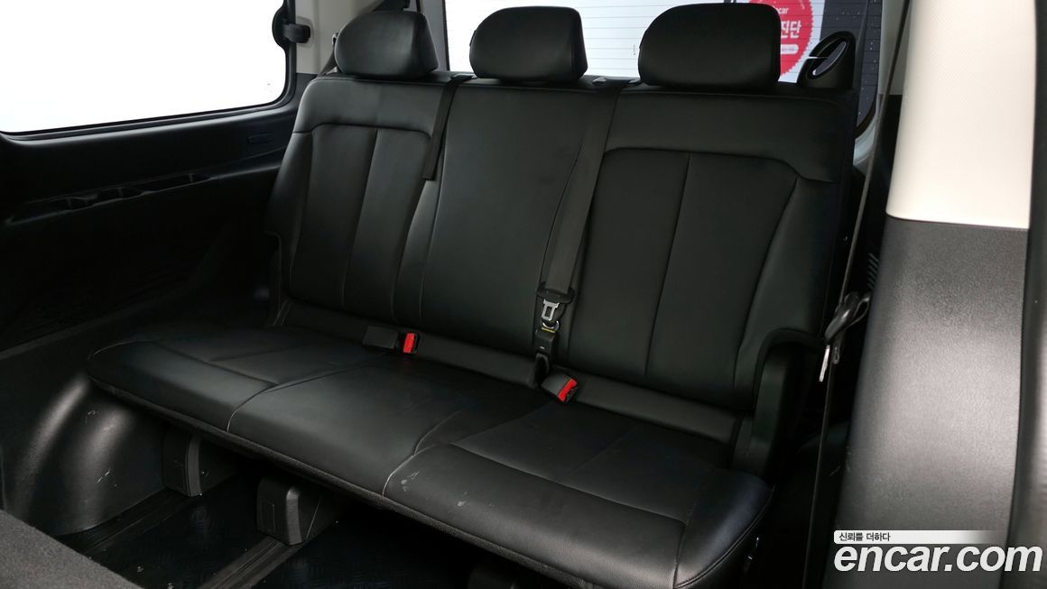 Hyundai Staria 2023