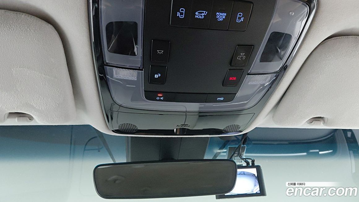 Hyundai Staria 2022