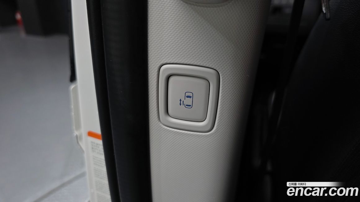 Hyundai Staria 2023
