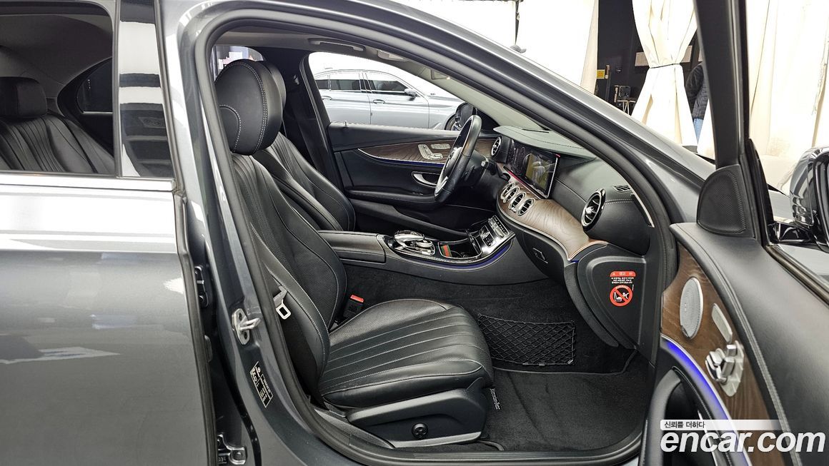 Mercedes-Benz E-Class 2019