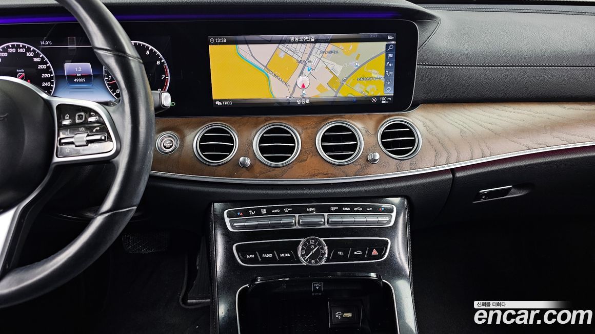 Mercedes-Benz E-Class 2019