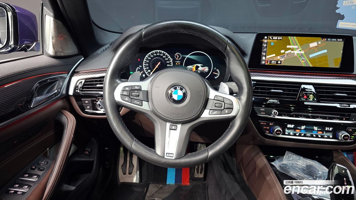 BMW 5-Series 2019