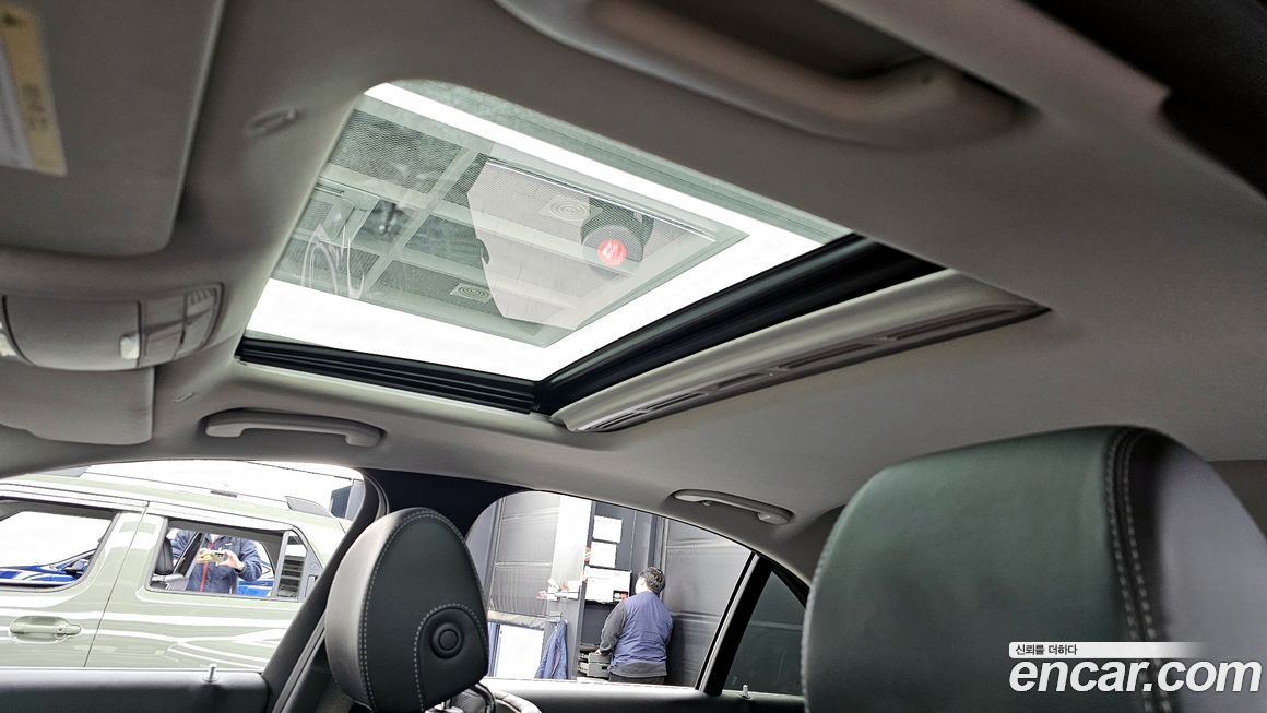 Mercedes-Benz E-Class 2019