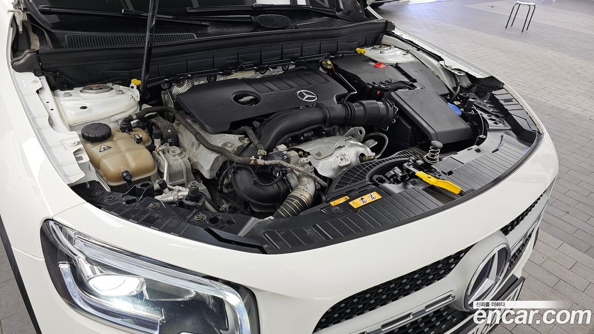 Mercedes-Benz GLB-Class 2020