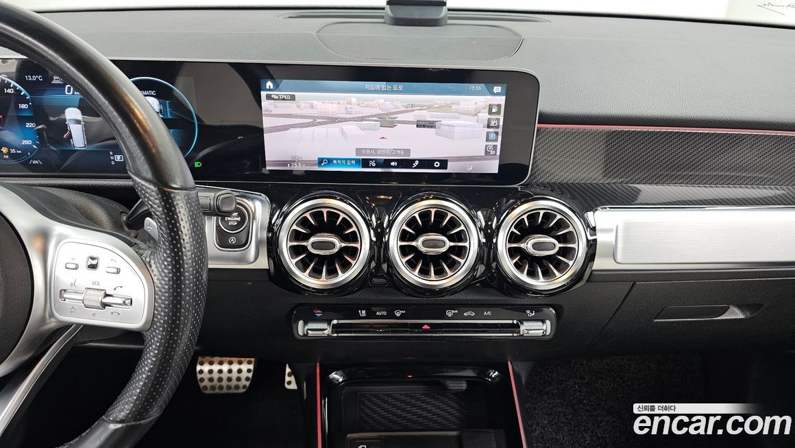 Mercedes-Benz GLB-Class 2020