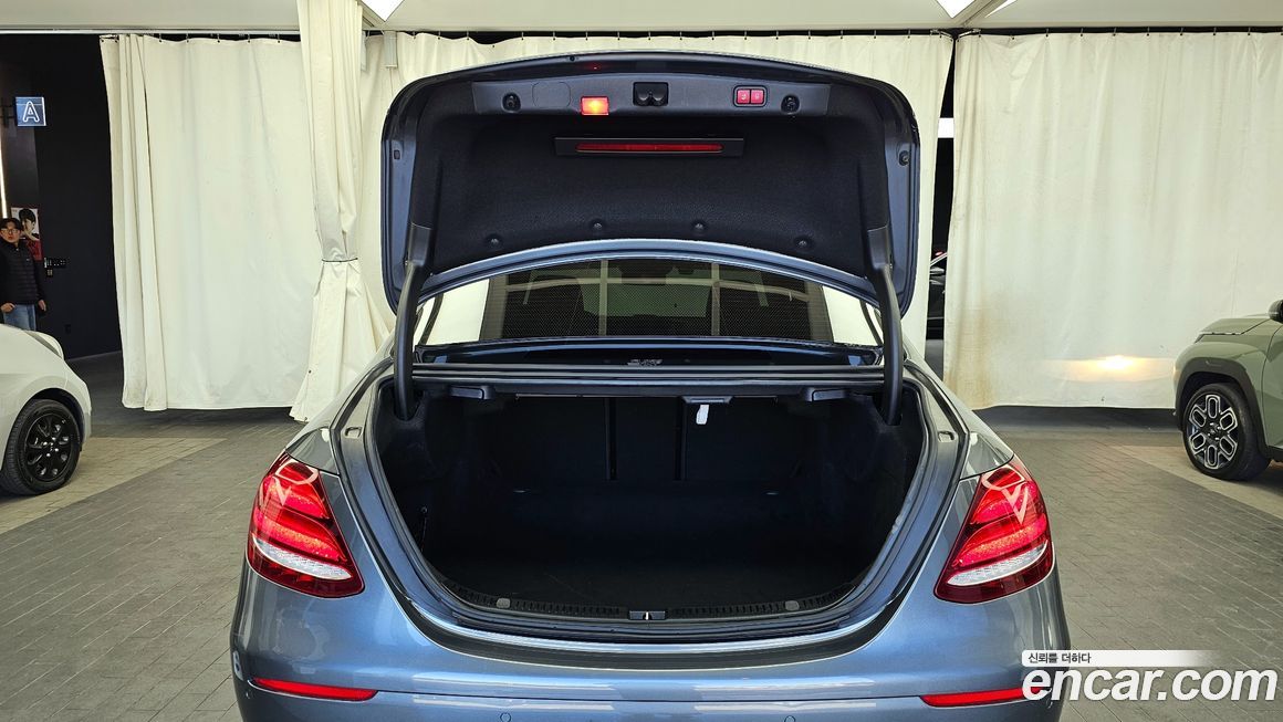 Mercedes-Benz E-Class 2019