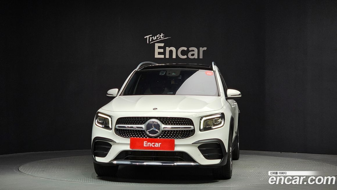 Mercedes-Benz GLB-Class 2020