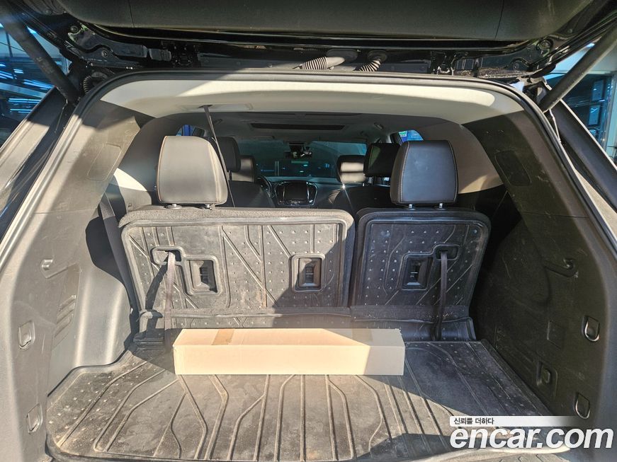 ChevroletGMDaewoo Traverse 2021