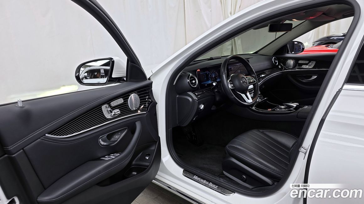 Mercedes-Benz E-Class 2019