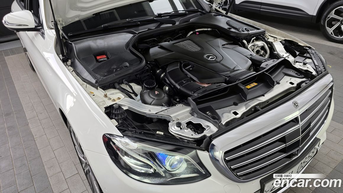 Mercedes-Benz E-Class 2019