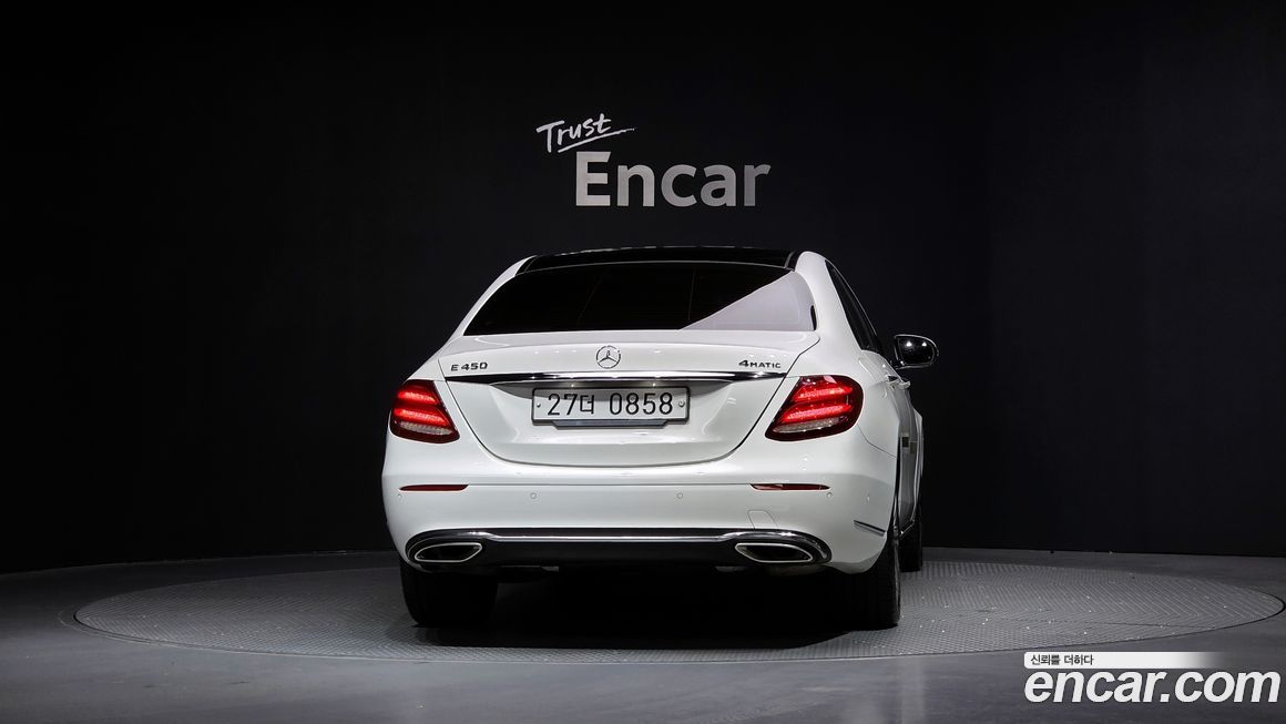 Mercedes-Benz E-Class 2019