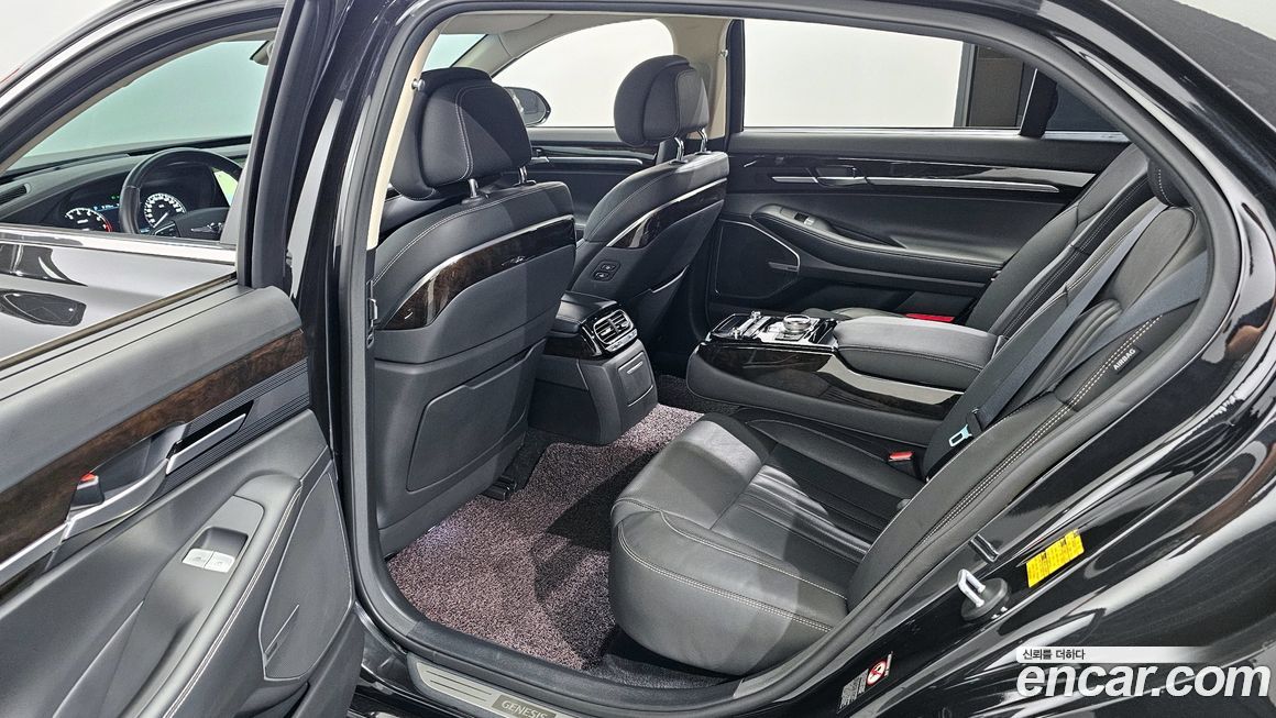Genesis G90 2019