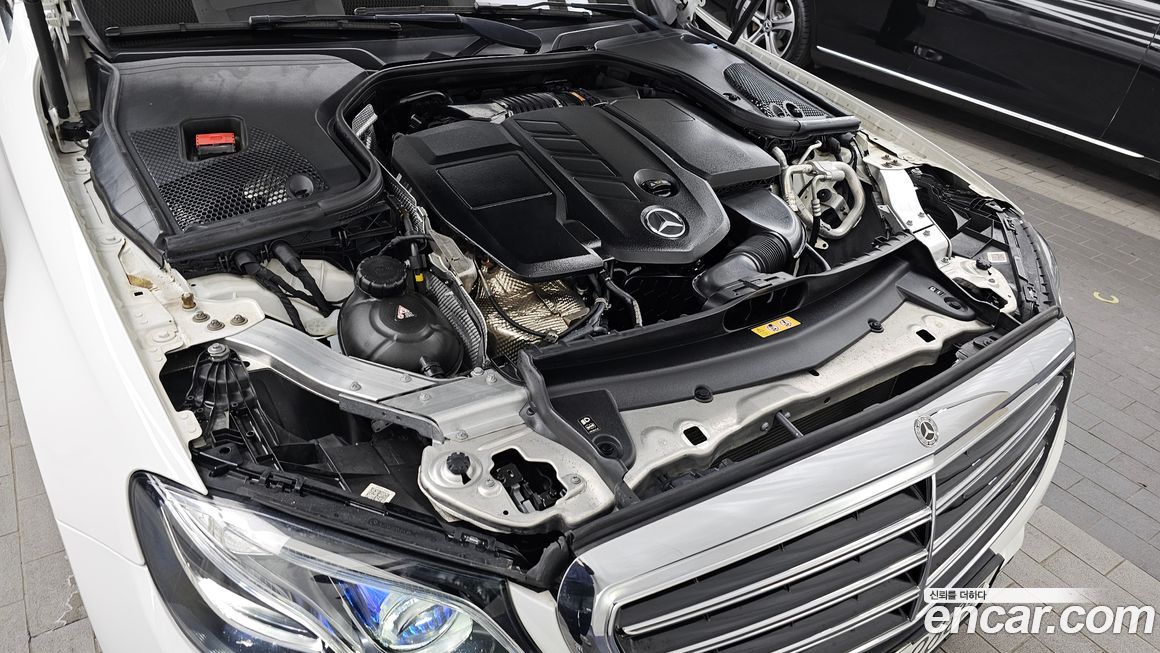 Mercedes-Benz E-Class 2019