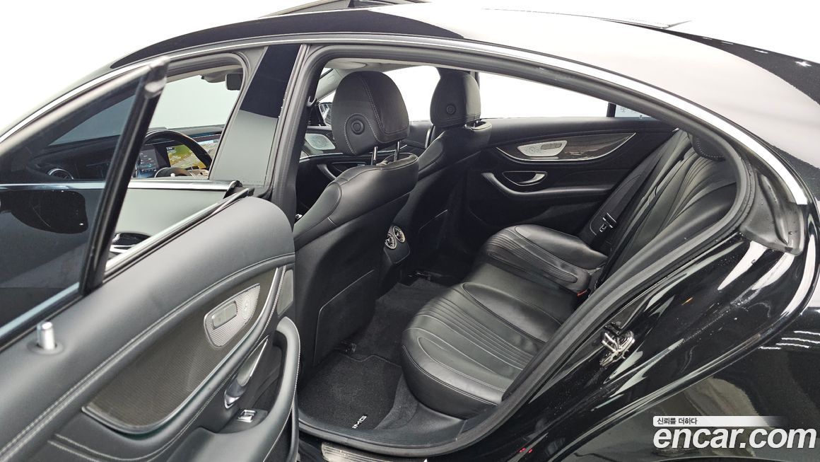 Mercedes-Benz CLS-Class 2019