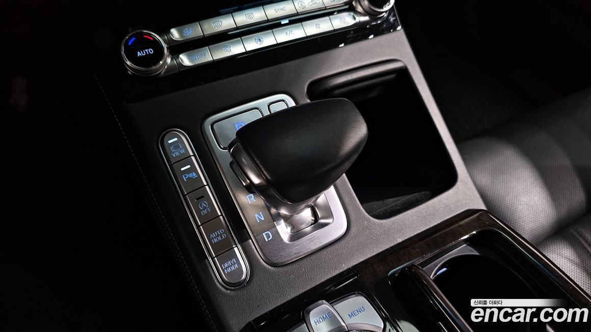 Genesis G90 2019