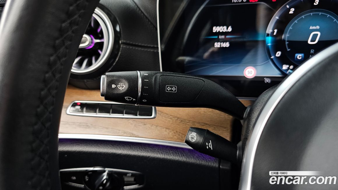 Mercedes-Benz E-Class 2019