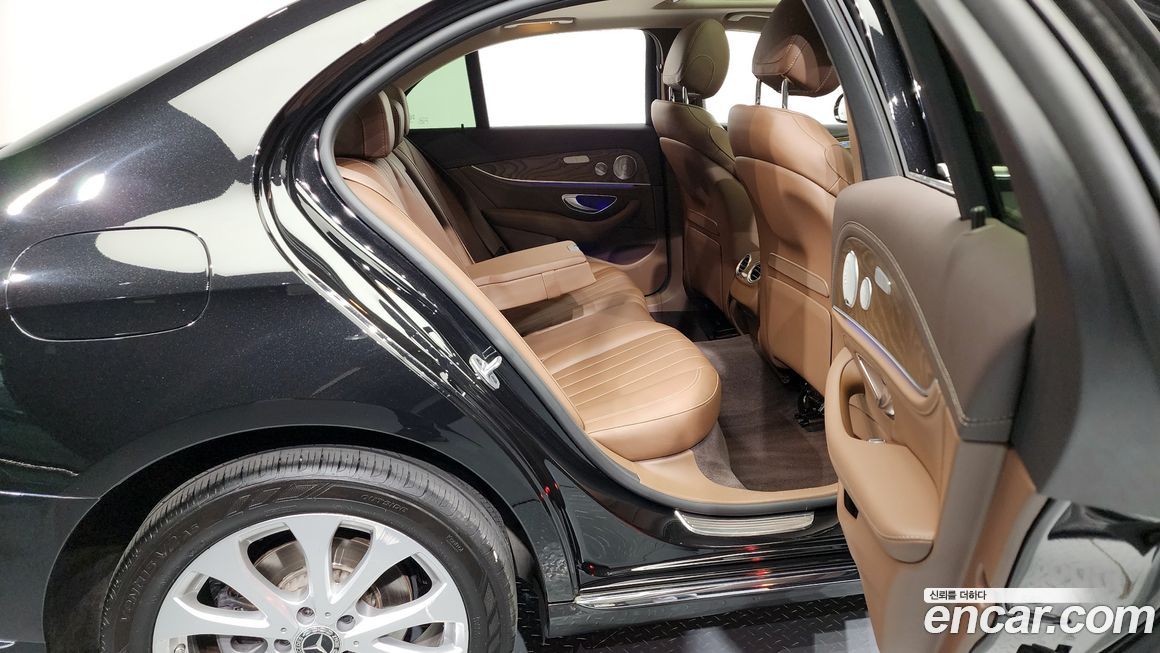 Mercedes-Benz E-Class 2020